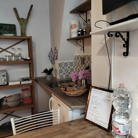 Appartamento La Casina Capodimonte Esterno foto